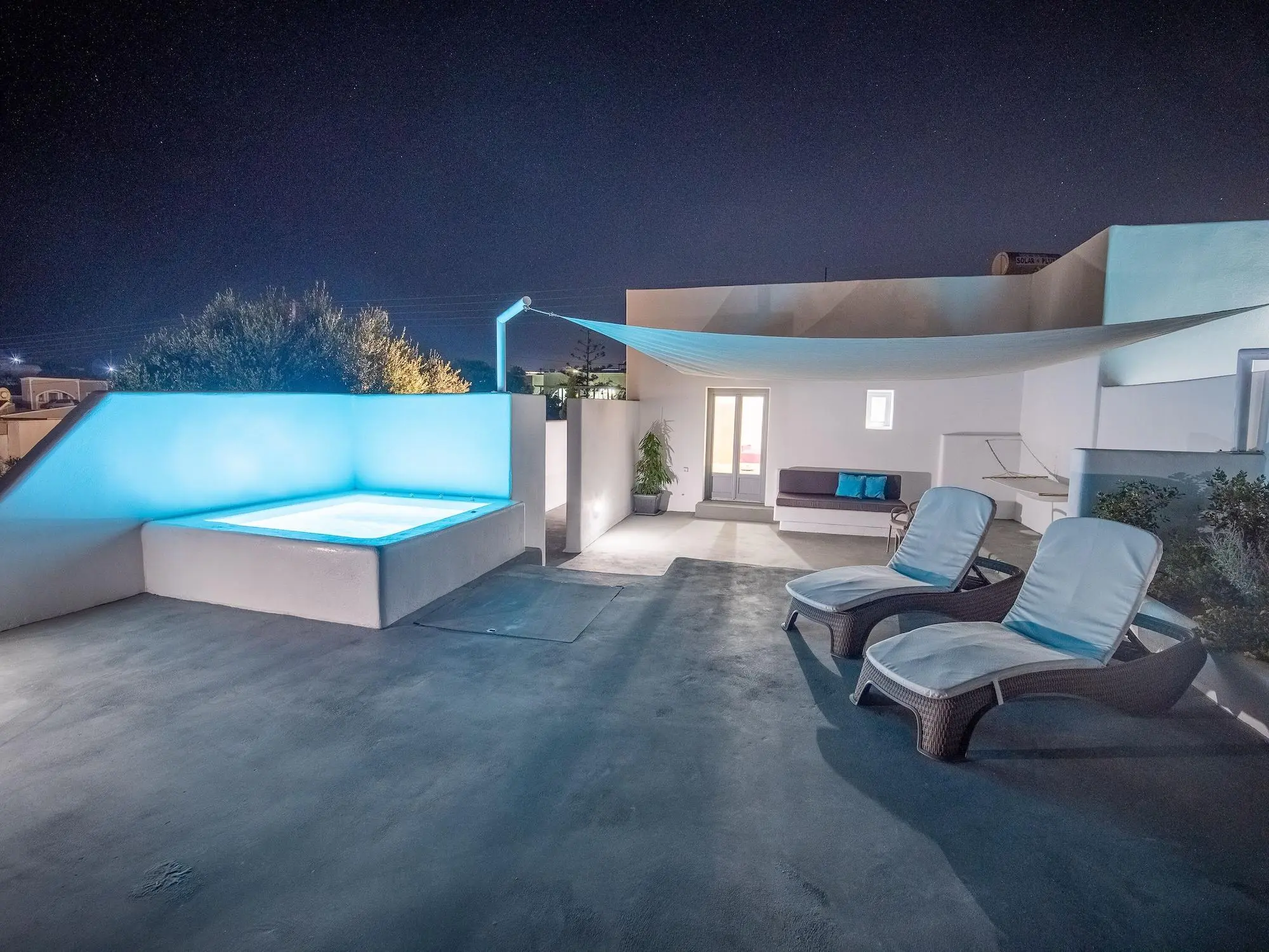 Majestic Sky Luxury Suites