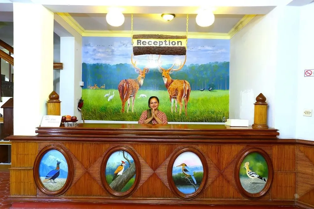 SAFARI ADVENTURE LODGE