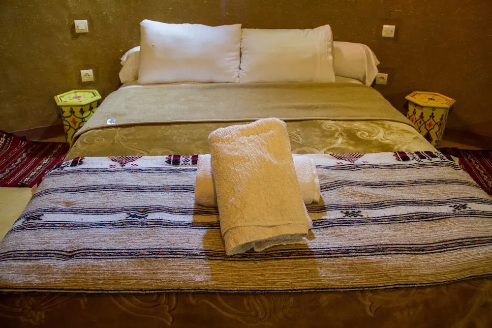 SKOURA LODGE