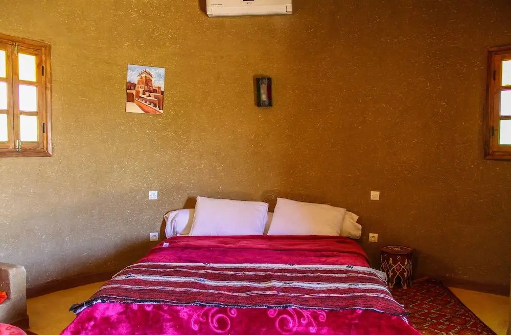 SKOURA LODGE