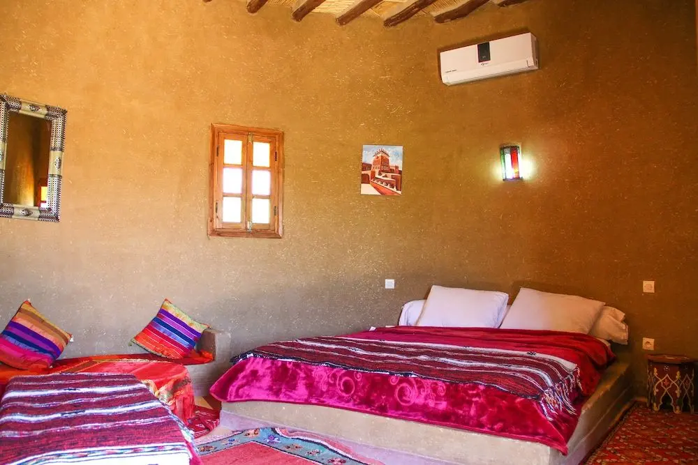 SKOURA LODGE