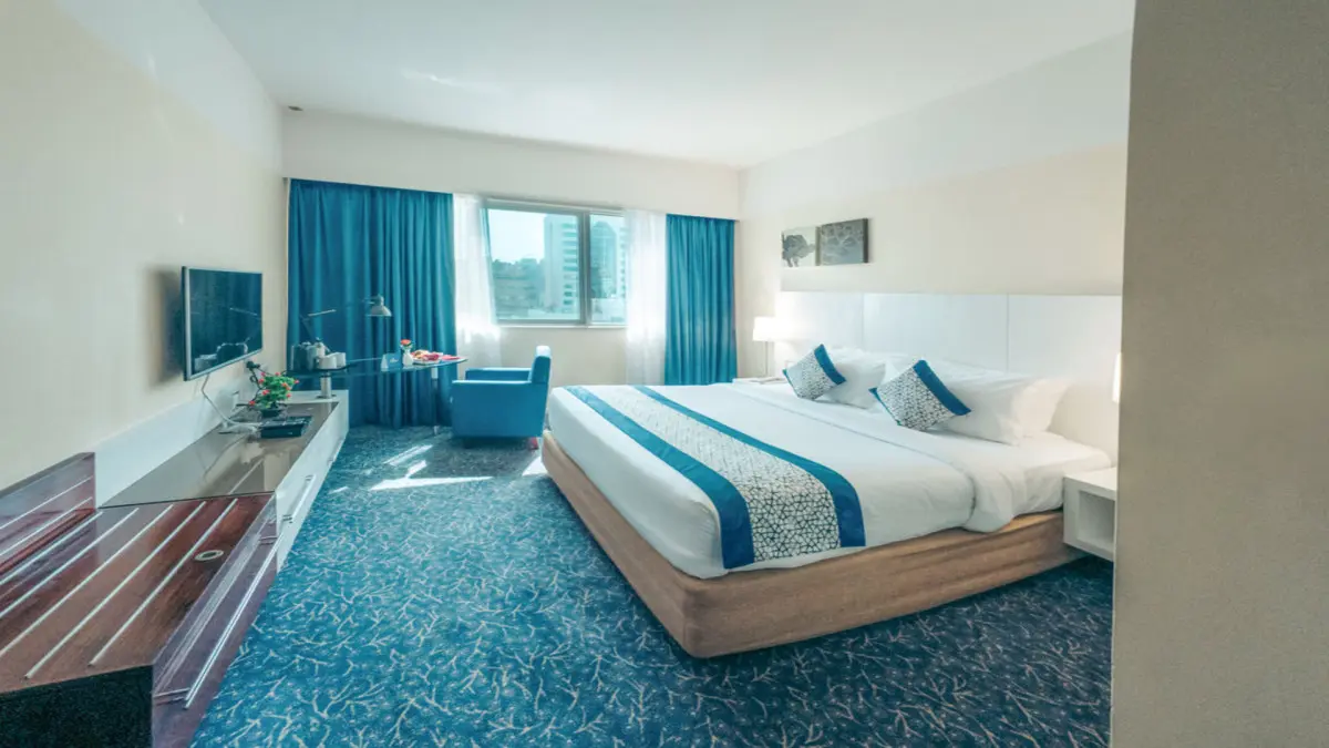 The ABU DHABI Simple City Package