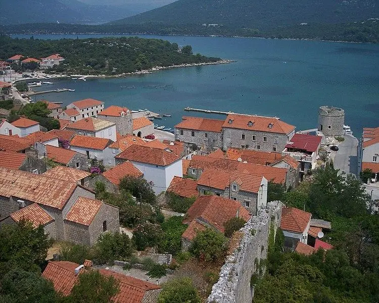 Ston, Hrvaška