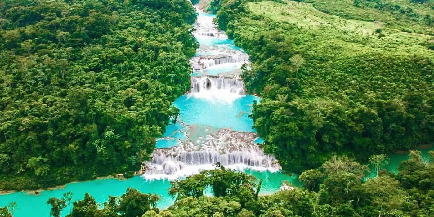 DÍA 7 	(LUNES)		SAN CRISTOBAL / CASCADAS AGUA AZUL / PALENQUE