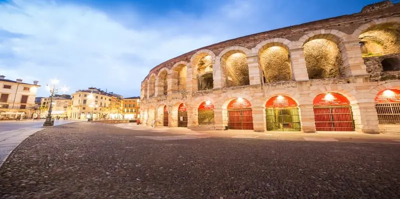 DAY 2: VENICE, VERONA