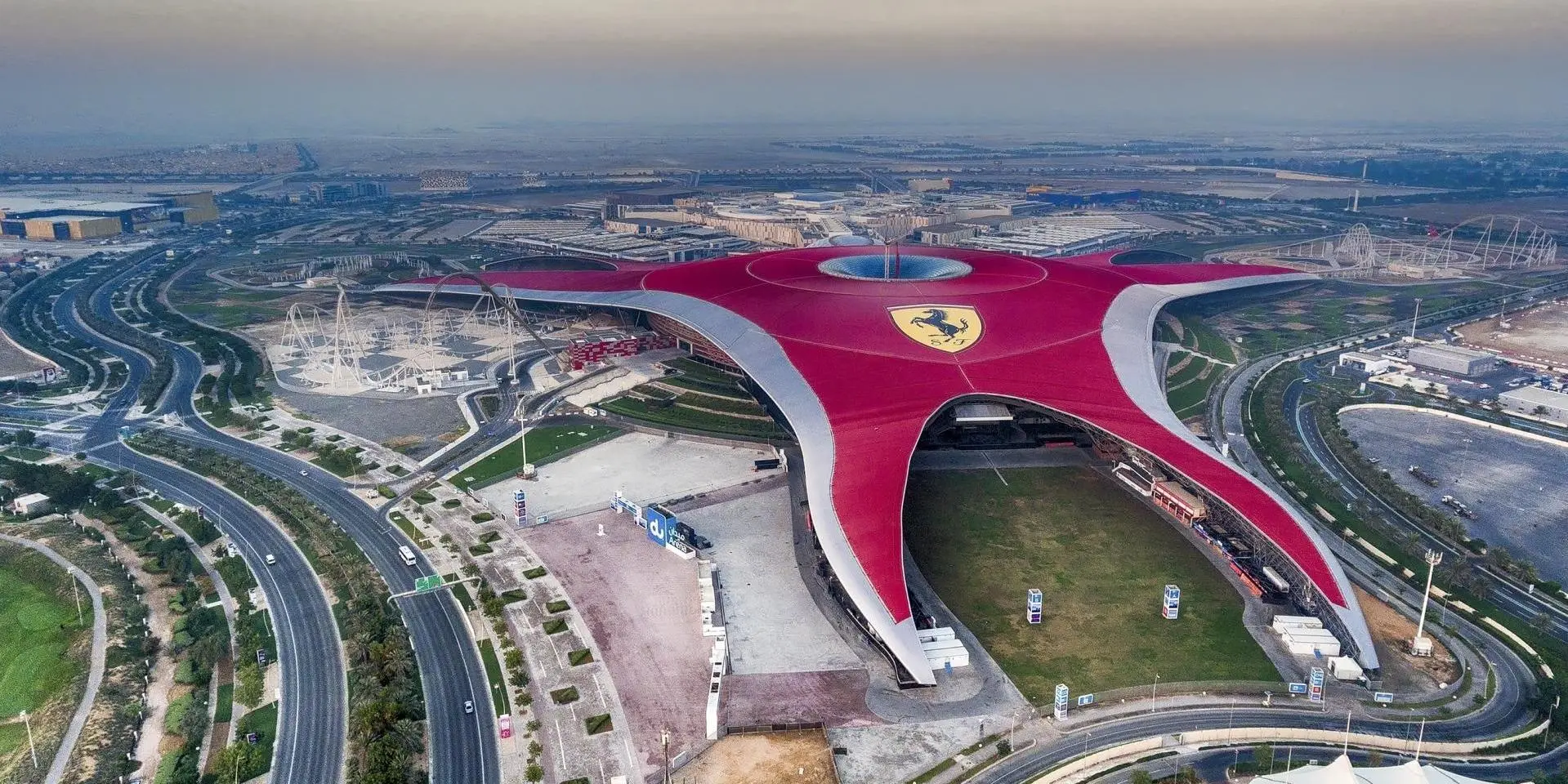 GIORNO 3: MARTEDÌ: DUBAI-ABU DHABI (140 km)