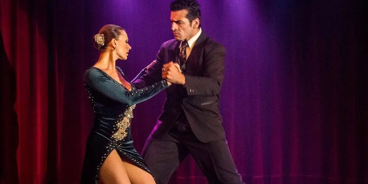 Día 12 - De El Calafate a Buenos Aires: Un Regreso a la Capital del Tango
