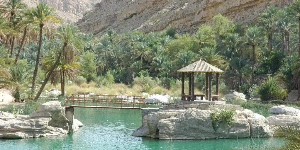 DAY 07 | WAHIBA SANDS – WADI BANI KHALID – SUR (4WD) (2 hrs. drive)​