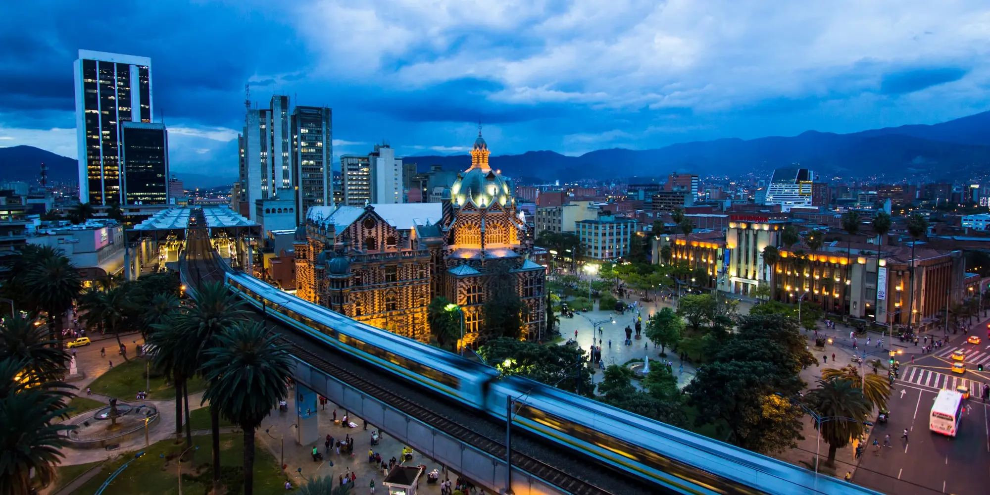Must-See Colombia: MDE + PCC + CTG