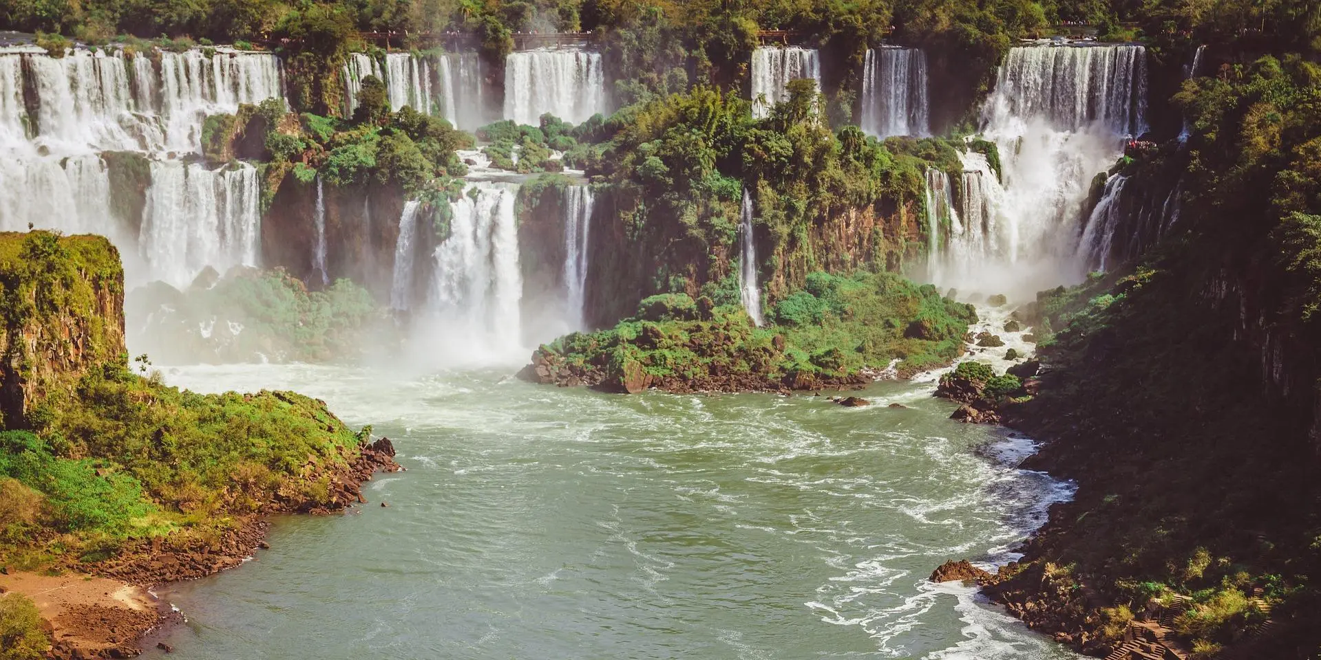 Day 2 - Buenos Aires to Iguazú: Nature and adventure