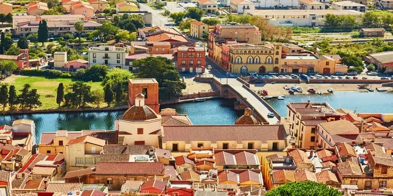 DAY 5: BOSA, COSTA SMERALDA, SASSARI