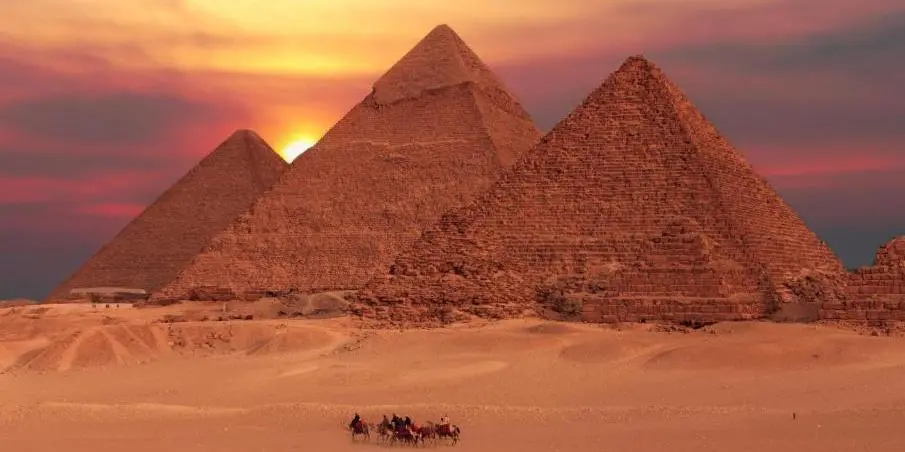 2º Día El Cairo (Desayuno / Almuerzo) 31/07/2027.