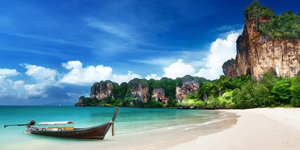 DAY 5: JUNGLE TO BEACH - HEADING TO AO NANG