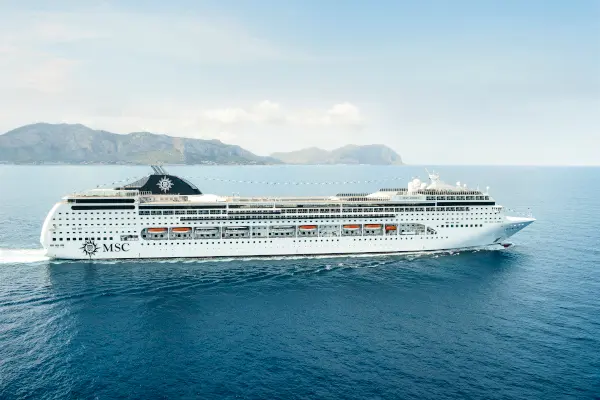 MSC Lirica