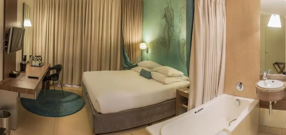 Peermont Metcourt at Emperors Palace