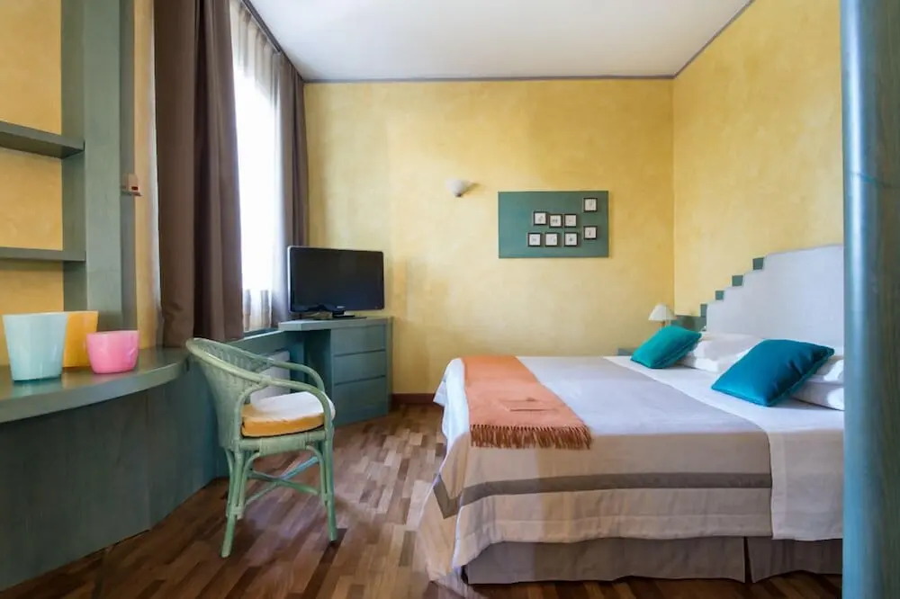 Grand Hotel Panoramic 4*