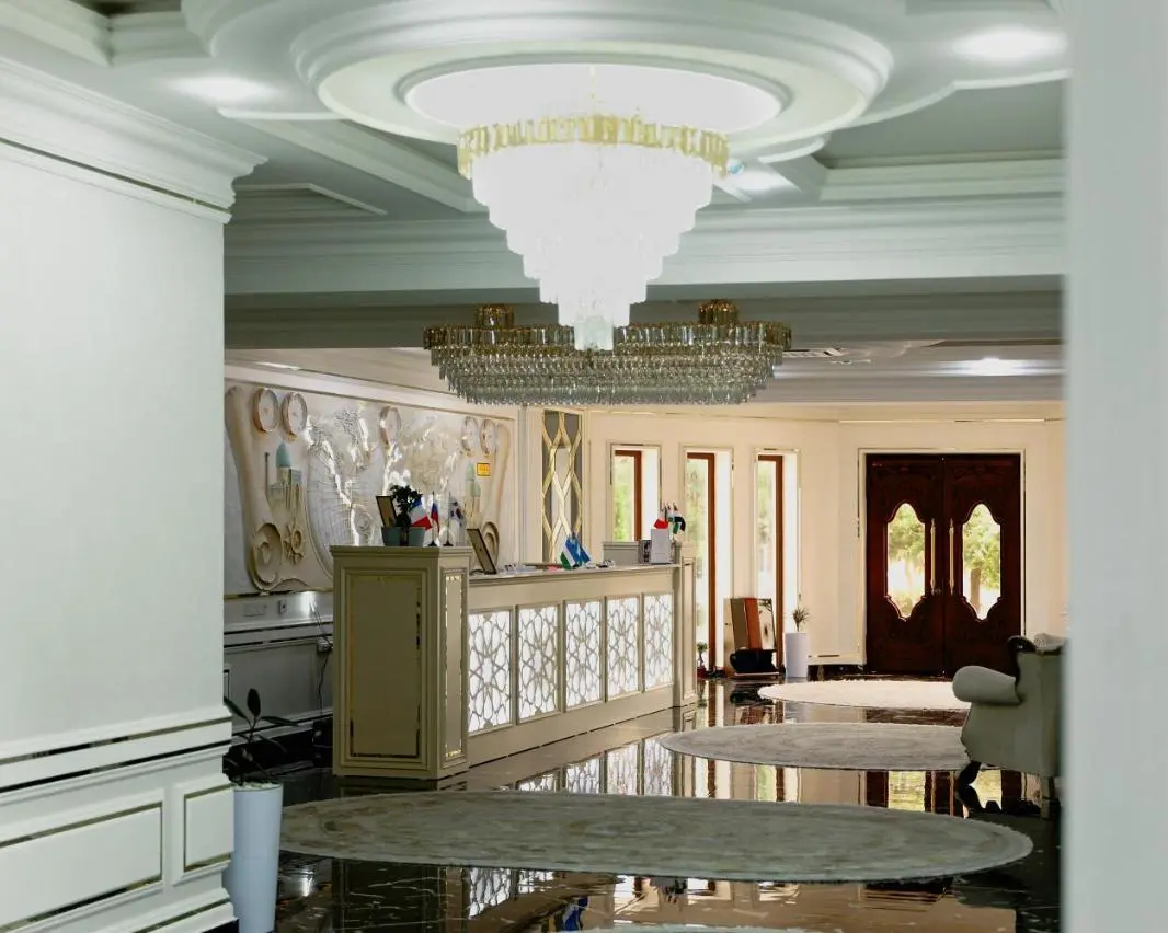 KO'K SAROY PLAZA HOTEL