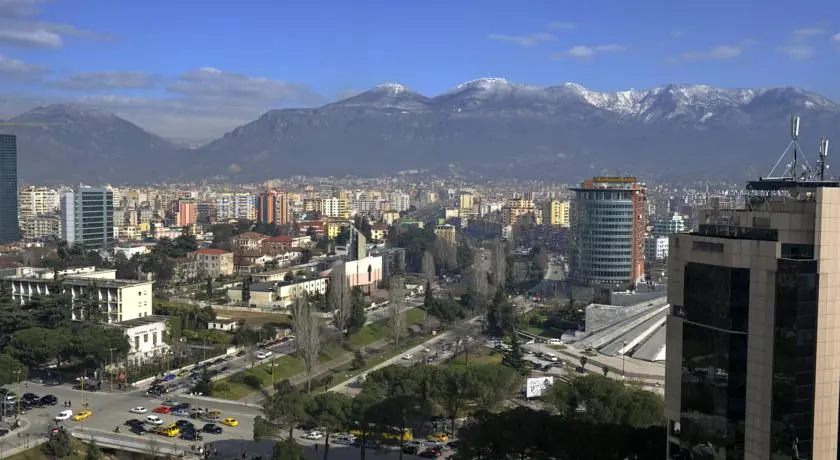 Sky Hotel Tirana 4*