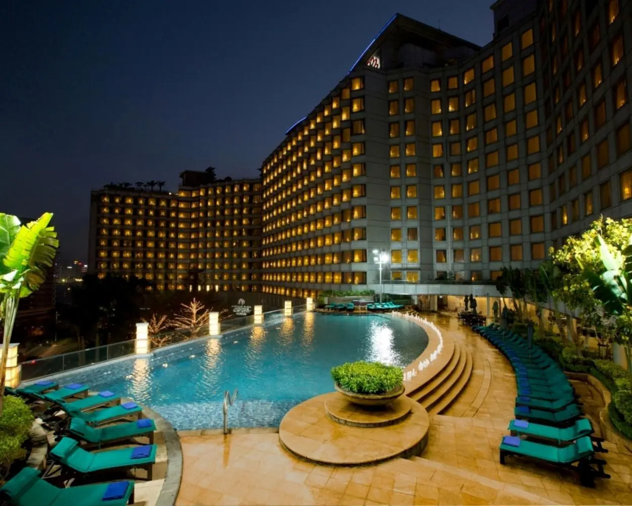 Harbour Plaza Metropolis