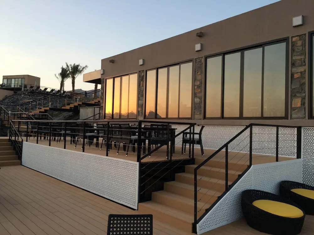 The View, Lobby sitting area