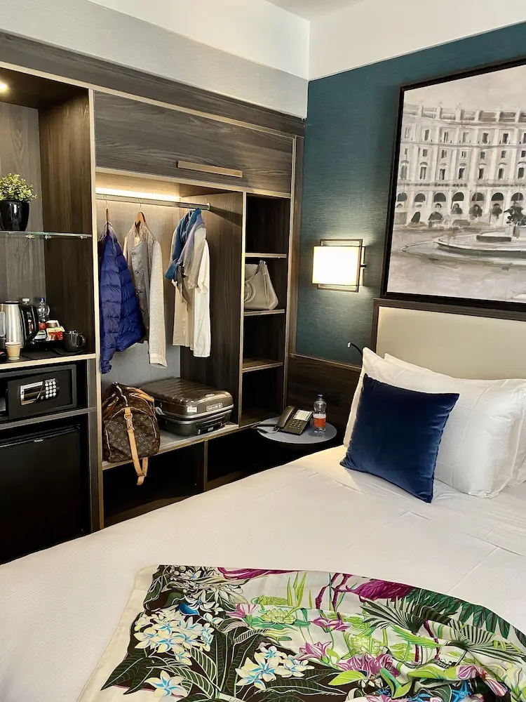 Hotel St. Martin ou Similar