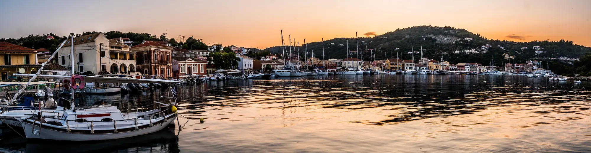 Gaios, Paixos, Kreikka