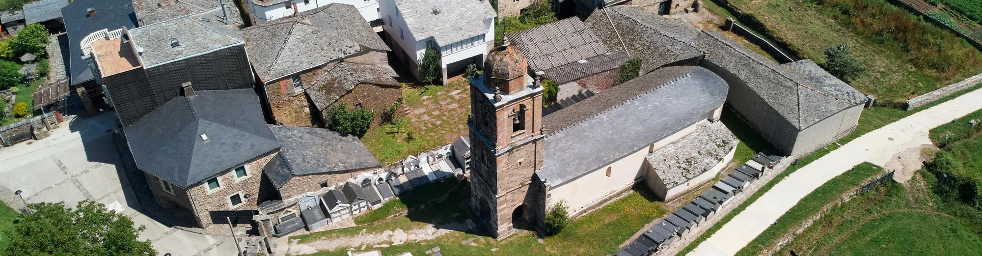 Triacastela, Espanya
