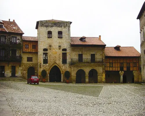 Santillana del Mar, Spanien