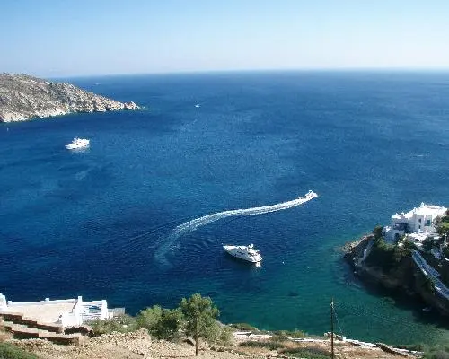 Tour 8 giorni Mykonos, Ios e Santorini: vacanza nelle Cicladi