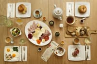Image - Icon Barcelona with breakfast