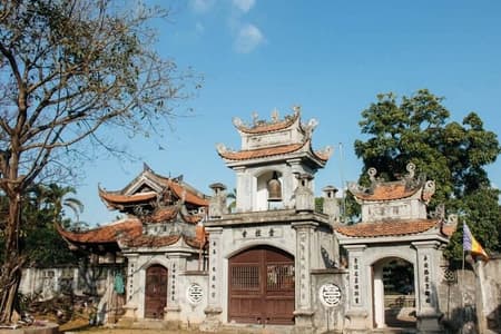 Ninh Binh "Ancient Capital" Tour: Hoa Lu, Tam Coc, and Mua Cave with Lunch and Pickup