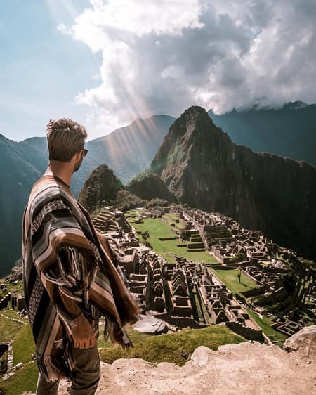 Excursión a Machu Picchu con Entradas y Recogida desde Cusco en Grupo Reducido