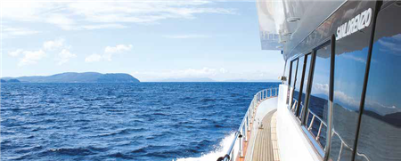 Private Cruise Day to Baratti Gulf in the Tuscan Sea with Wine Tasting