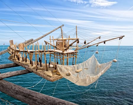 Lungo la Costa dei Trabocchi tra tradizione e storia