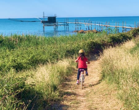 Nella natura di Punta Aderci in e-bike