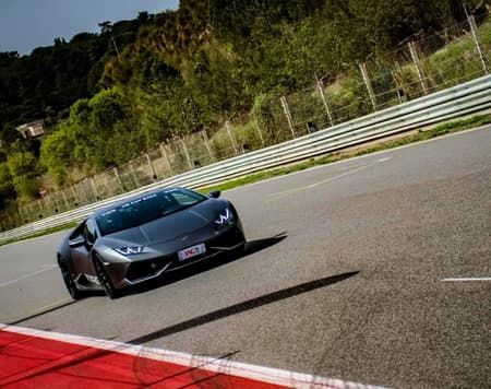 Comme un vrai pilote entre sport et adrénaline 