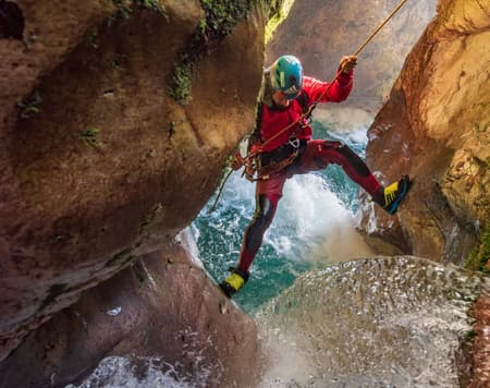 Canyoning in the streams of Friuli between sport and nature