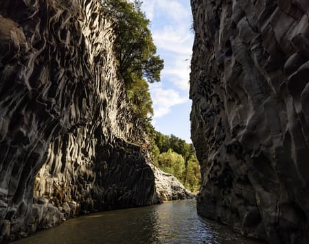 By quad in the Alcantara Gorges between nature and adrenaline