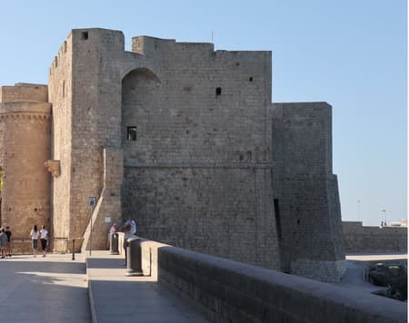 Besichtigung von Monopoli und Egnatia inmitten von Geschichte und Schönheit