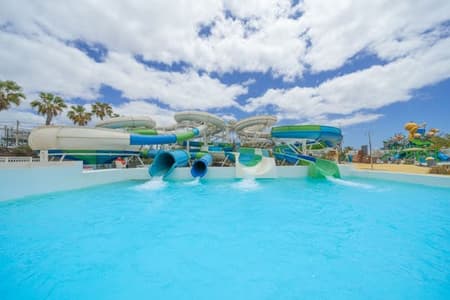 Aqualava Splashtastic con traslado