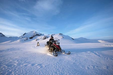 Dagtrip met Gouden Cirkel en Gletsjer Sneeuwscooter vanuit Reykjavik