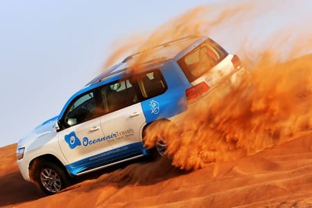 Abu Dhabi: Deserto Safari com churrasco, Camel Ride & Sandboarding