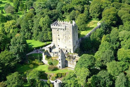 Dublin to Rock of Cashel, Cork City & Blarney Castle Guided Tour