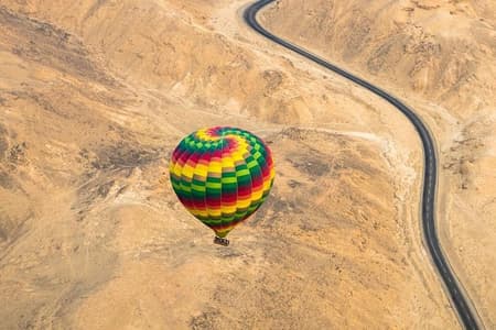 Passeio de balão de ar quente em Luxor Egito com traslados incluídos
