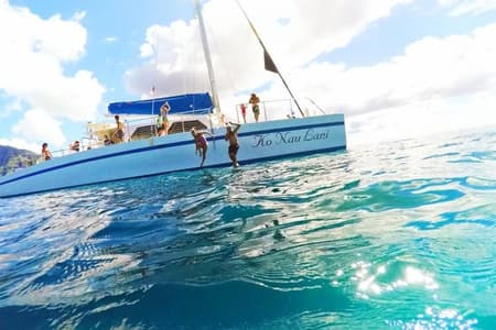Descubra Isla Mujeres tour con snorkel, buffet y barra libre
