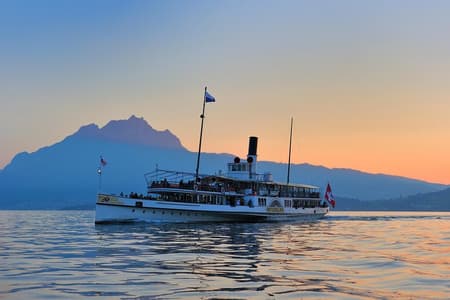 Mt Pilatus self-guided Golden Round Trip from Lucerne incl. boat cruise