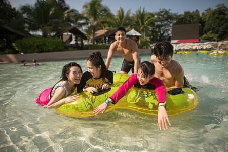 Vana Nava Waterpark Hua Hin Day Ticket include Towel and Locker