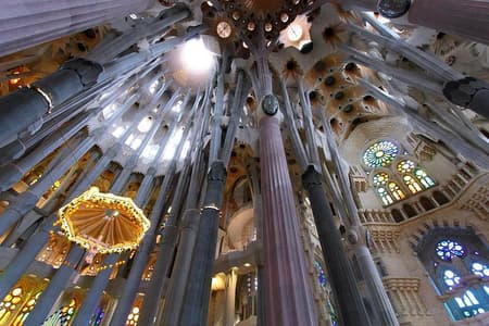 Visita privada nocturna a la Sagrada Familia con guía experto