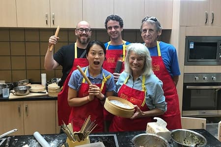 2.5hrs Chinese Kitchen Cooking Class: Art Steamed Dumplings