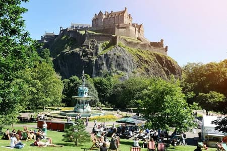 Edinburgh Castle Guided Walking Tour